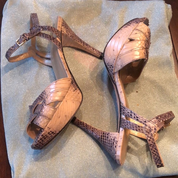 Stuart Weitzman Snake python ankle strap platform high heel sandals - Picture 7 of 14